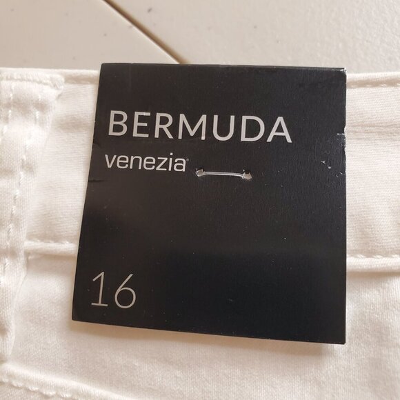NWT VENEZIA SZ 16 White Stretch Twill High-rise Bermuda Shorts - Picture 10 of 11